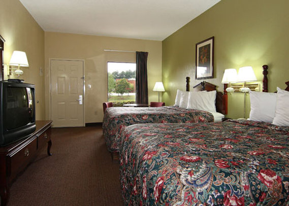 Country Hearth Inn Stockbridge - Stockbridge, GA