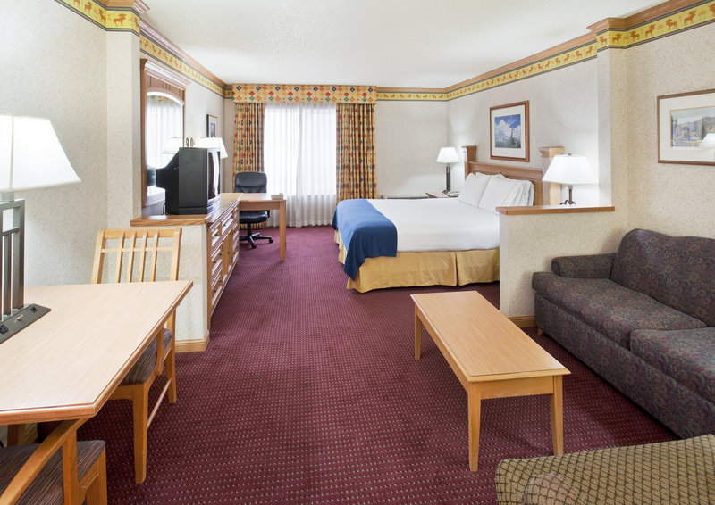 Holiday Inn Express Hotel & Suites ELKO - Elko, NV
