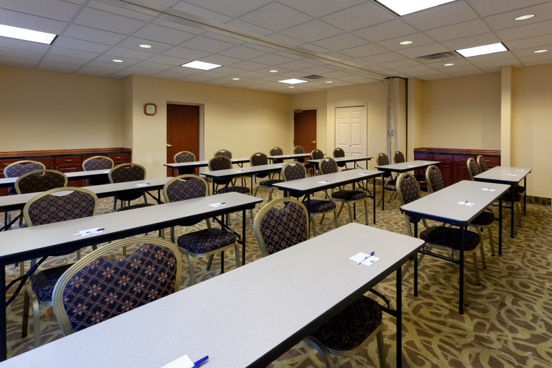 HOLIDAY INN EXPRESS - North East, MD