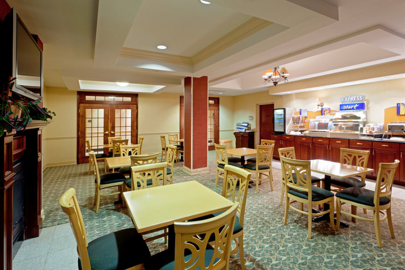 HOLIDAY INN EXPRESS - North East, MD