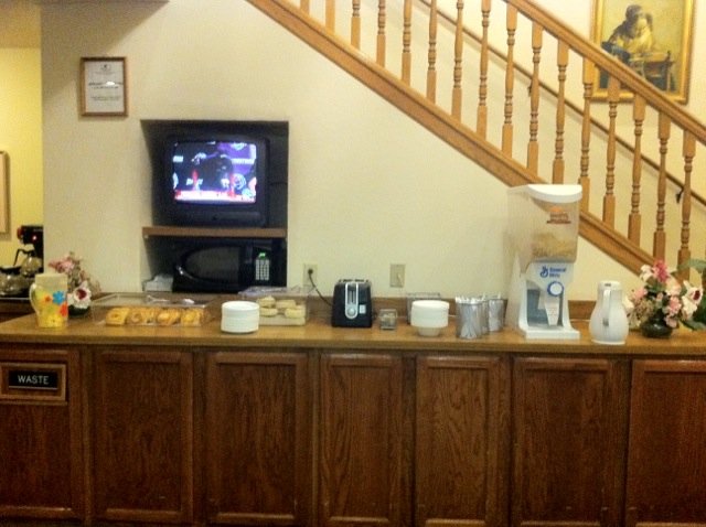 America's Best Value Inn - Streetsboro, OH