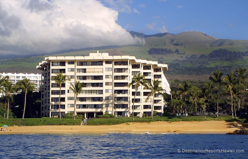 Polo Beach Club – Destination Resorts | Livecast