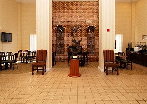 Days Inn Onley - Onley, VA
