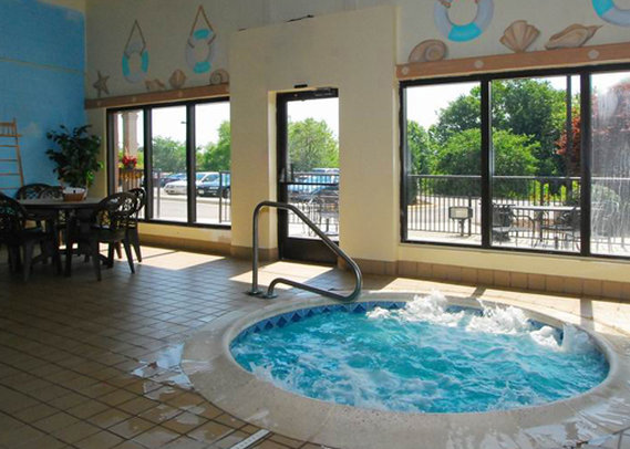 Comfort Suites - Colonial Heights, VA