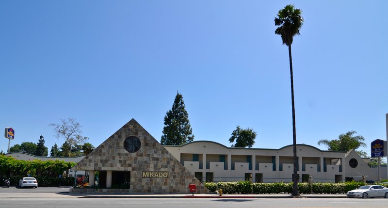 BEST WESTERN PLUS Mikado Hotel - Valley Village, CA