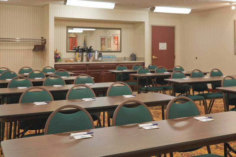 Holiday Inn Express RENSSELAER - Rensselaer, IN