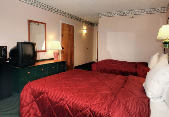 BEST WESTERN Staunton Inn - Staunton, VA