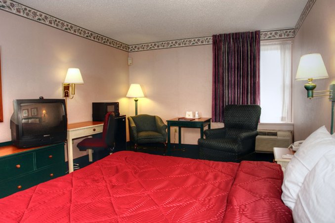 BEST WESTERN Staunton Inn - Staunton, VA