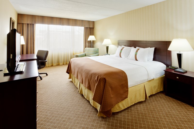 Holiday Inn Westbury-Long Island - Williston Park, NY