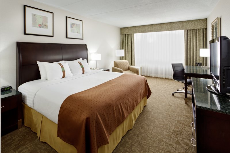 Holiday Inn Westbury-Long Island - Williston Park, NY