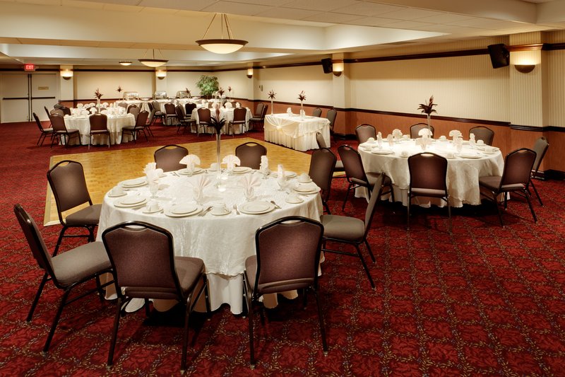 Holiday Inn Westbury-Long Island - Williston Park, NY