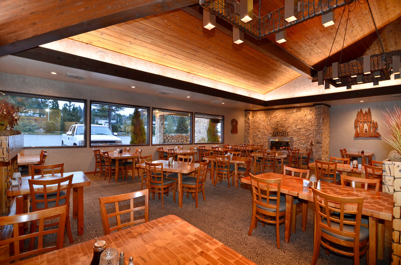Best Western Plus Tree House - Mount Shasta, CA