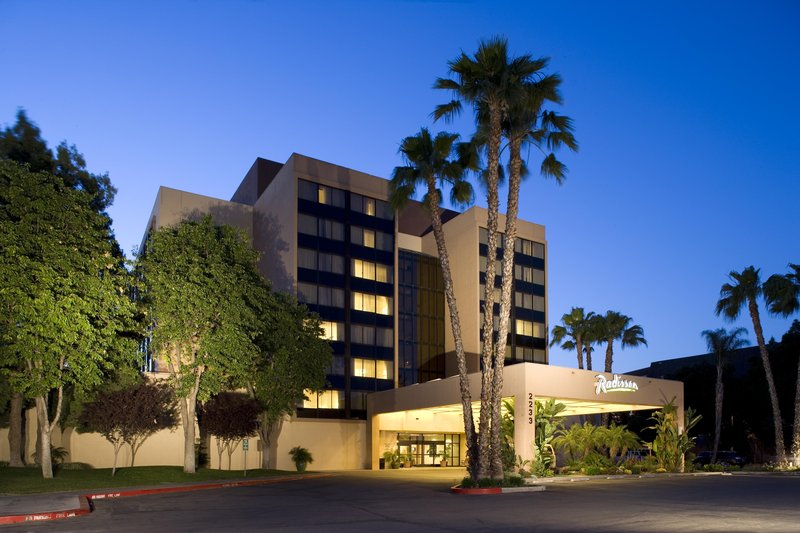 Doubletree By Hilton Hotel Fresno Convention Center - Fresno, CA