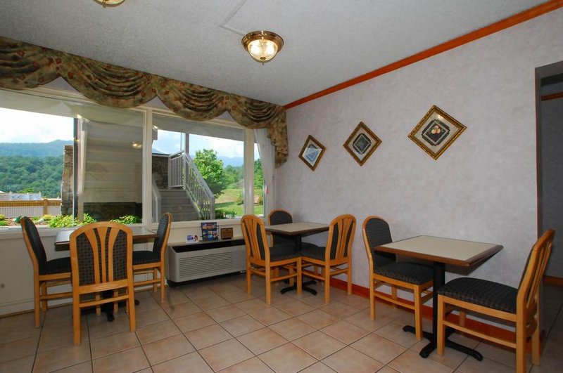 Best Western Smokey Mountain Inn - Waynesville, NC
