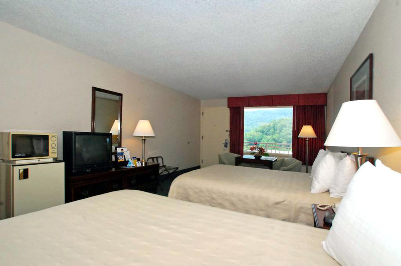 Best Western Smokey Mountain Inn - Waynesville, NC