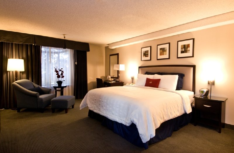 Crowne Plaza Concord - Concord, CA