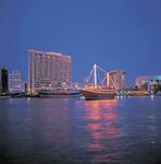 Radisson Blu Hotel, Dubai Deira Creek