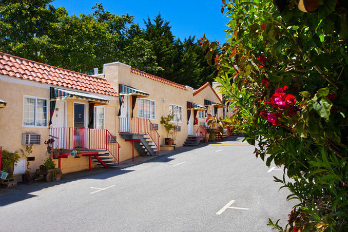 Alpine Inn & Suites - Daly City, CA