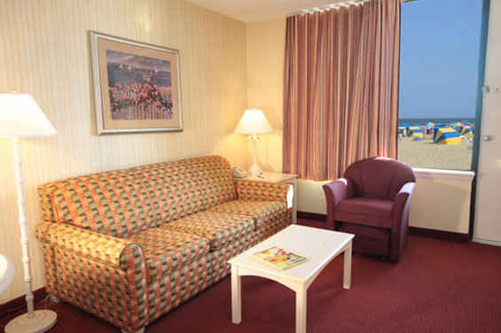 Barclay Tower Suites - Virginia Beach, VA