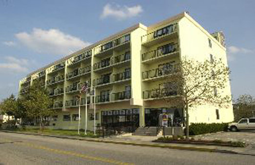 Sea Bay Hotel - Ocean City, MD