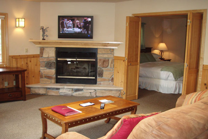 Highland House Restaurant - Mount Shasta, CA