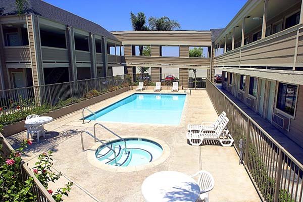Good Nite Inn Redlands - Redlands, CA