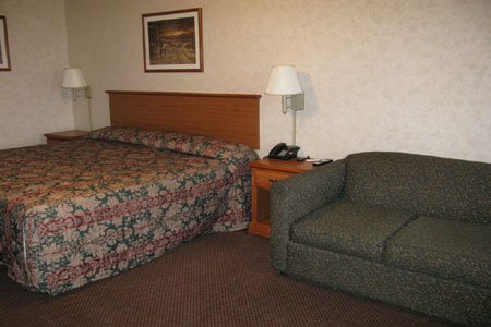 Deerfield Inn & Suites - Steele, MO