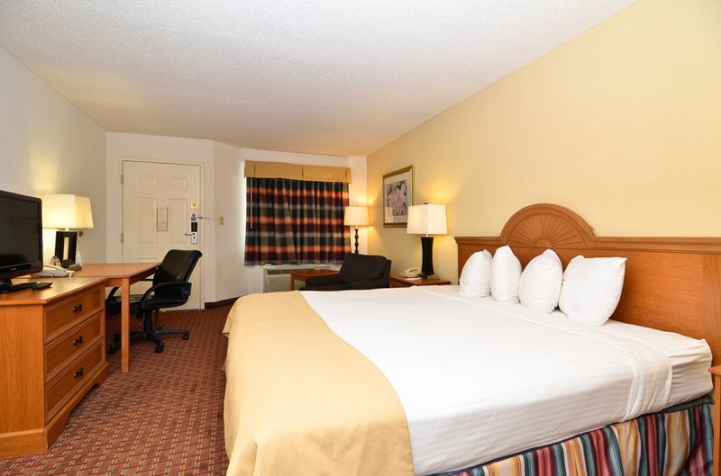 Best Western Bennettsville Inn - Bennettsville, SC