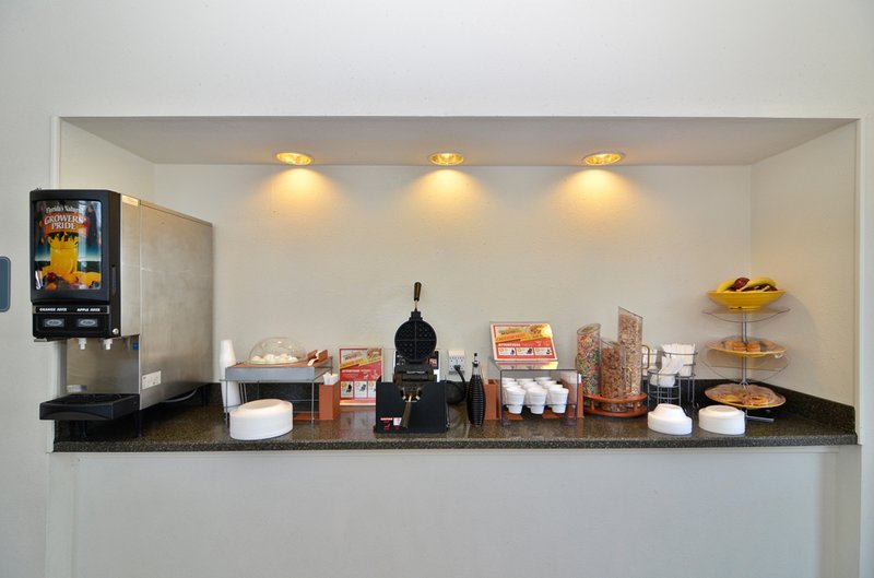 Best Western Bennettsville Inn - Bennettsville, SC