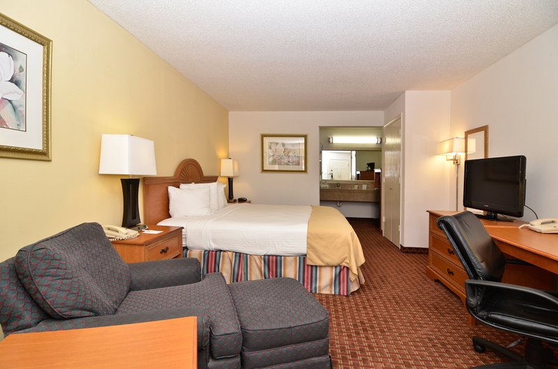 Best Western Bennettsville Inn - Bennettsville, SC