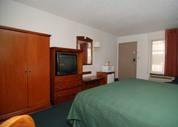 Quality Inn Arlington