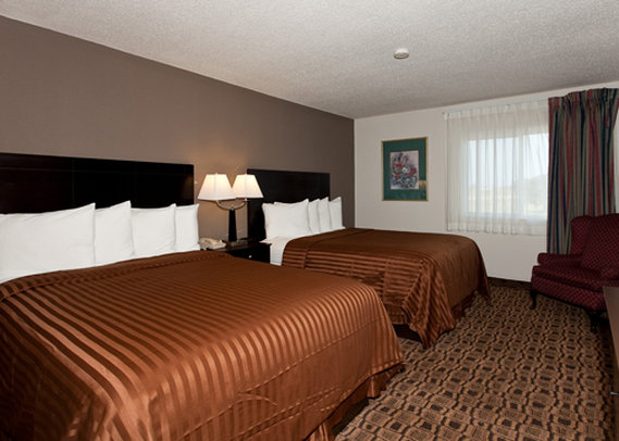 Quality Suites Airport Witchita