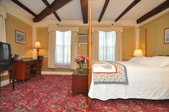 Colonial Inn Restaurants - Concord, MA