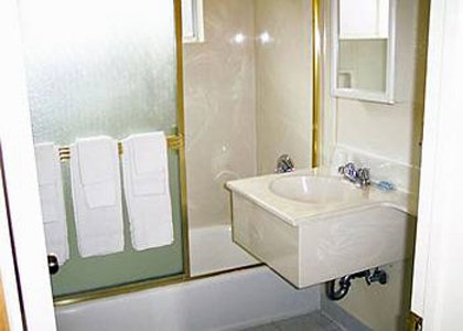 Nite Inn - Studio City, CA