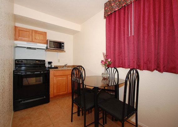 Rodeway Inn - Barstow, CA