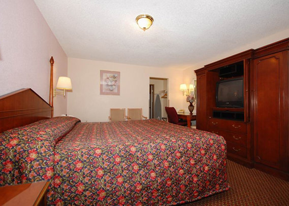 Rodeway Inn - Barstow, CA