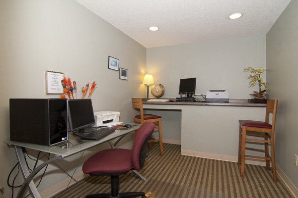 Grandstay Hotel & Suites - Chaska, MN