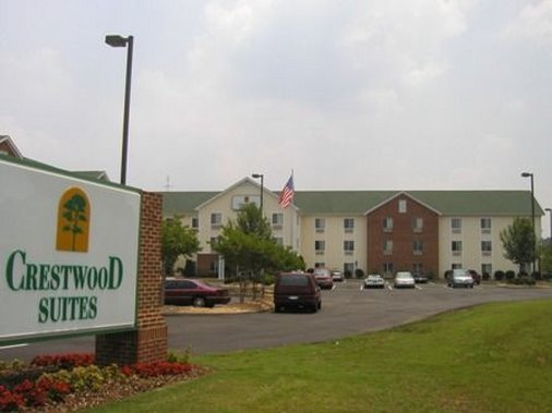 Crestwood Suites