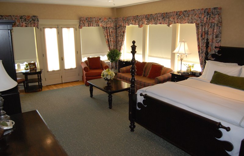 Traditions At The Glen - Johnson City, NY