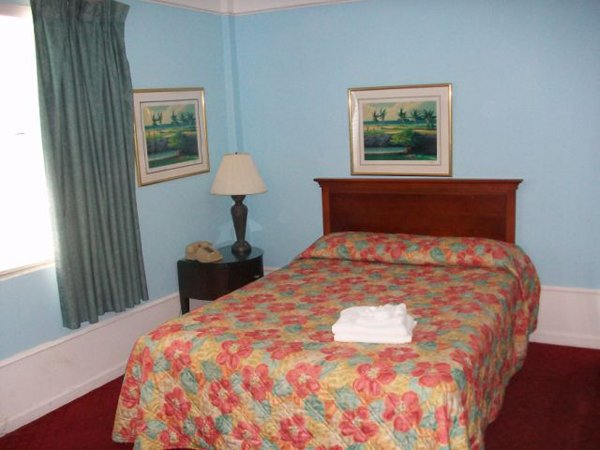 PRINCESS ANN HOTEL - Miami Beach, FL