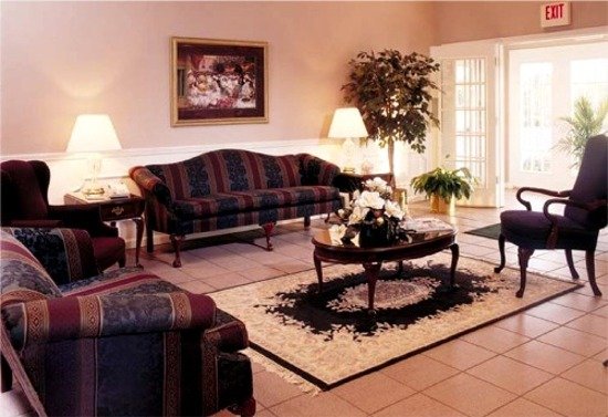 Quality Inn - Decherd, TN