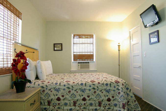 Historic Tavernier Inn - Tavernier, FL