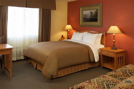 BEST WESTERN PLUS Truckee-Tahoe Hotel - Truckee, CA