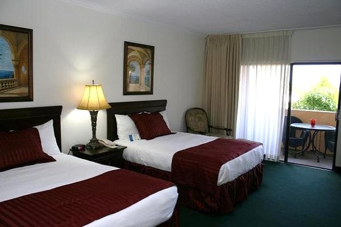 Boca Raton Plaza Hotel - Boca Raton, FL