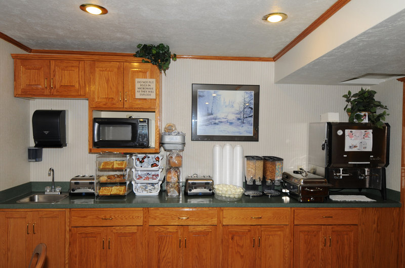 Best Western Cross-Winds Motor Inn - West Yellowstone, MT