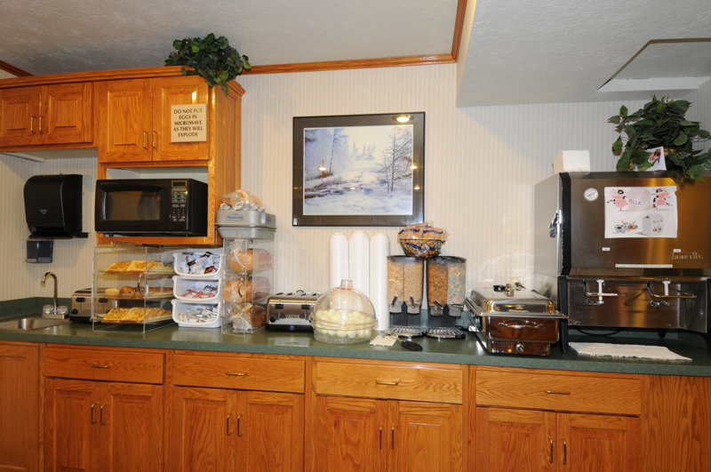 Best Western Cross-Winds Motor Inn - West Yellowstone, MT