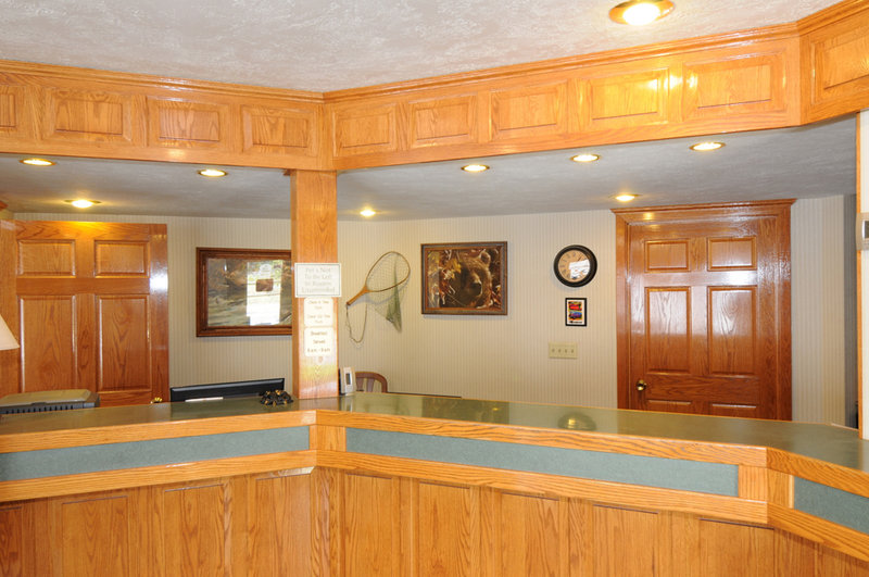 Best Western Cross-Winds Motor Inn - West Yellowstone, MT