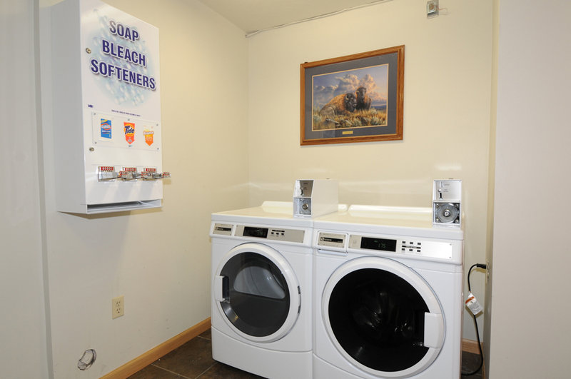 Best Western Cross-Winds Motor Inn - West Yellowstone, MT