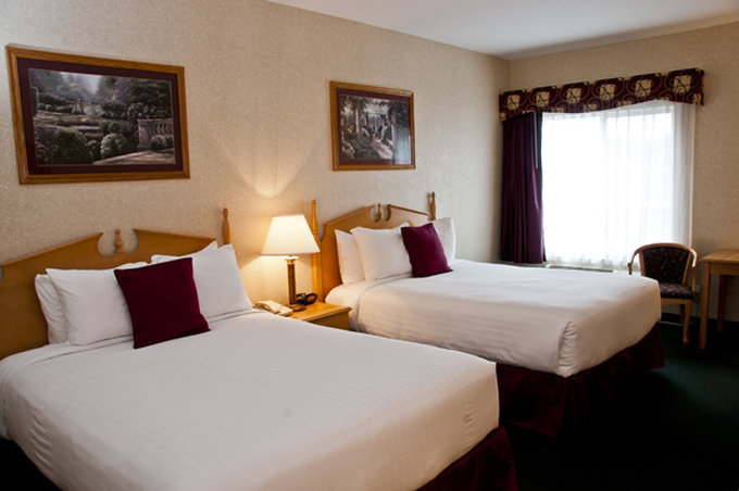 BEST WESTERN PLUS Howe Inn - Howe, IN