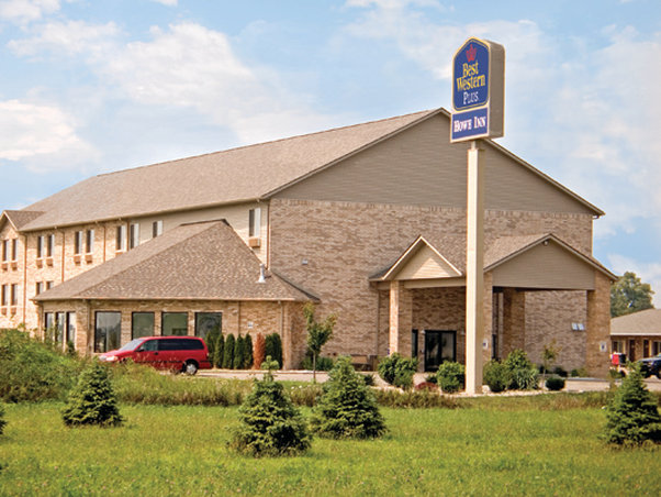 BEST WESTERN PLUS Howe Inn - Howe, IN